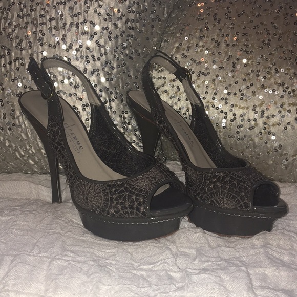 3 For $25 Latitude Femme Slingback Stilettos - Picture 1 of 4